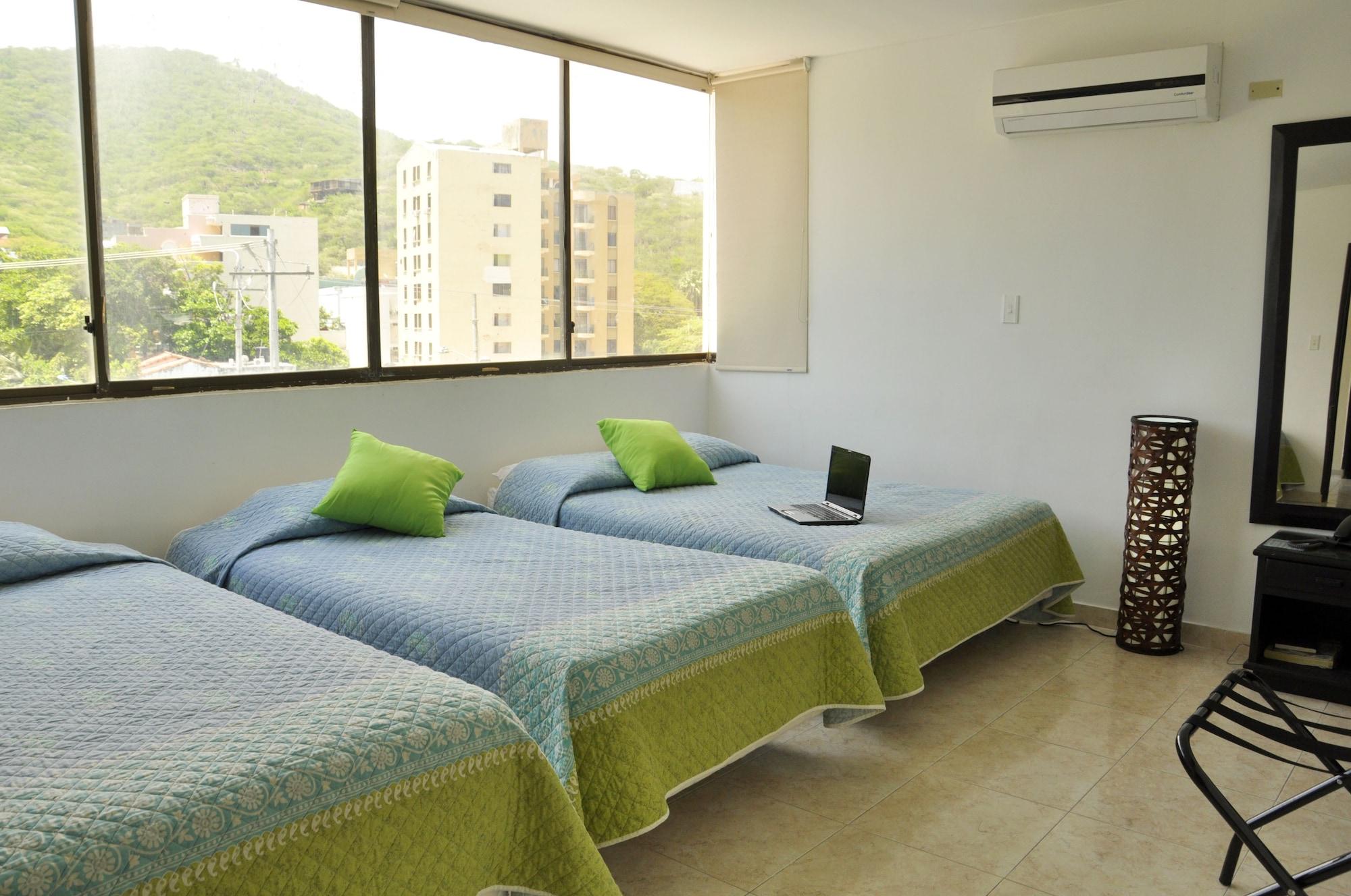 סנטה מרתה Hotel Axis Inn By Geh Suites מראה חיצוני תמונה